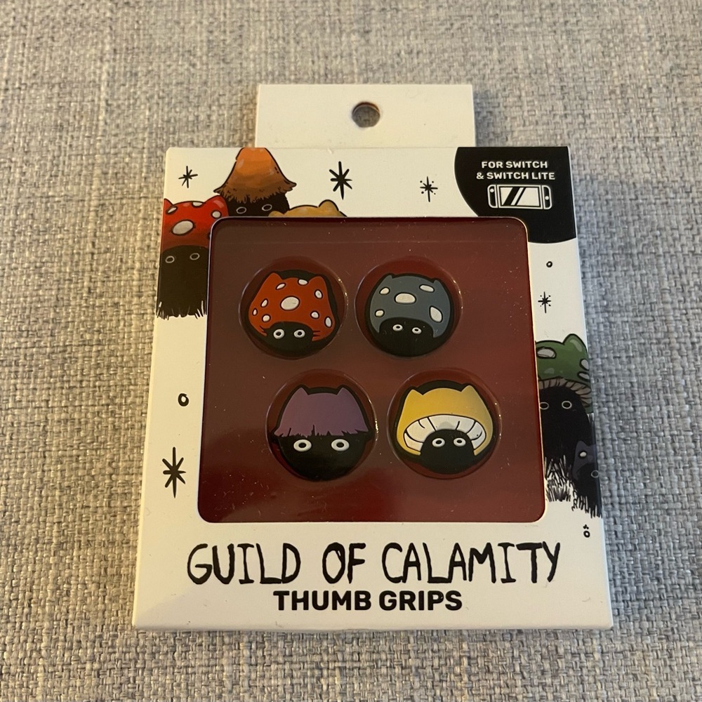 Guild Of Calamity Mushroom Cat Thumb Grips